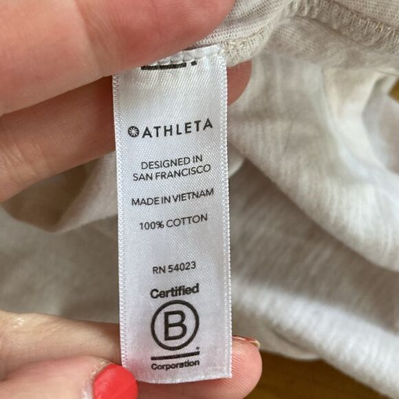 Athleta Cream Camo Organic Daily Crew Short Sleeve Tee Blouse Size Medium - Picture 7 of 8